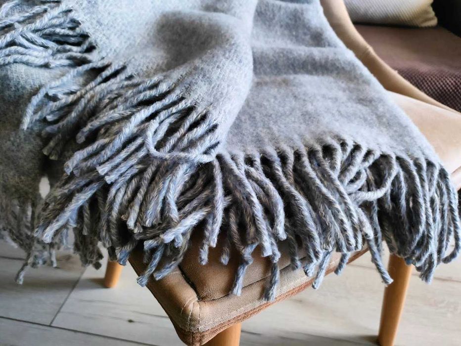 Одеяло от мериносова вълна 140*200, cветлосив, нов