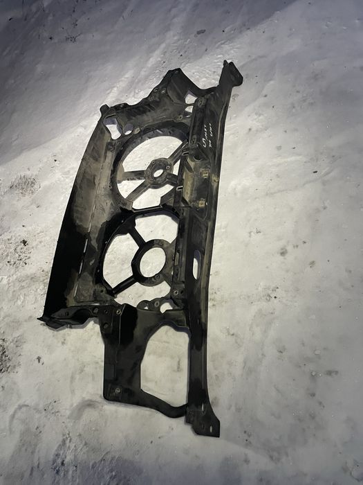 Телевизор фольцваген гольф3 вента