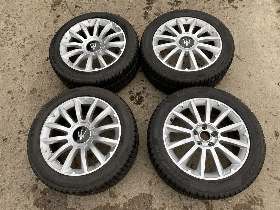 Vand jante de aleaj pe 18 pt Maserati originale