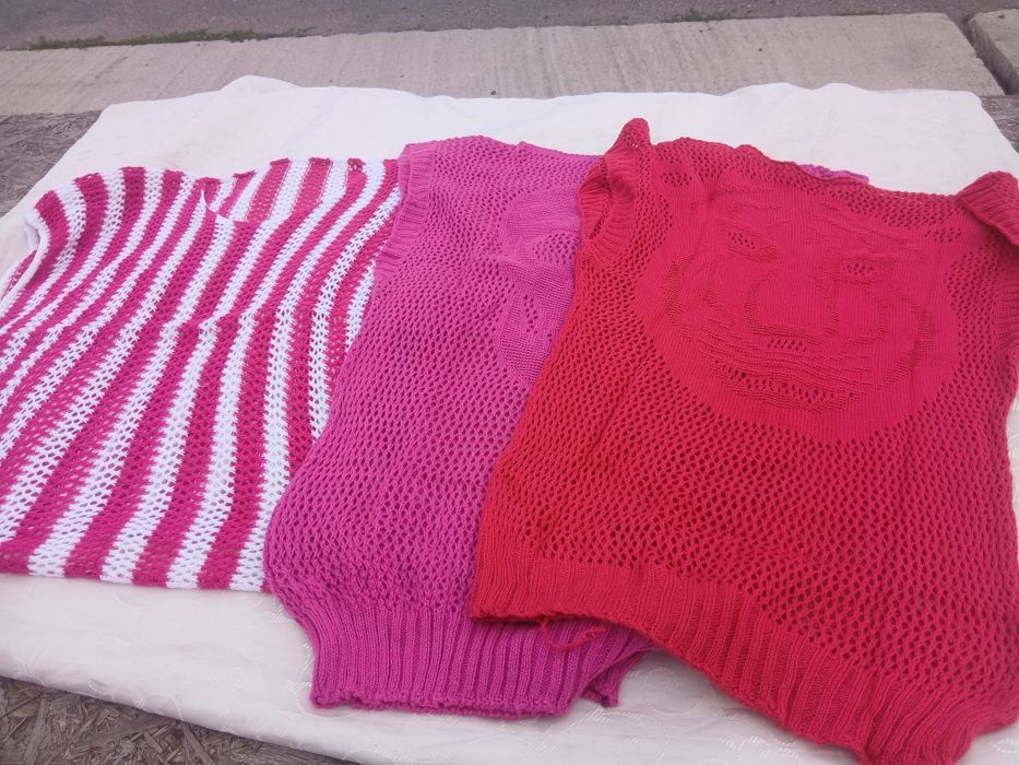 Set trei bluze diverse culori