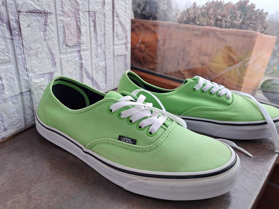мъжки кецове,спортни обувки,маратонки,гуменки,ном43 Vans,ванс