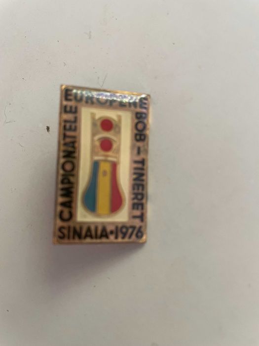 insigna pin Campionatele Europene Bob Tineret 1976 RSR Romania