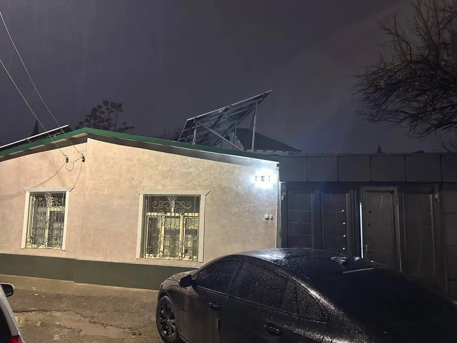 Продается дом 3 сотки Саламатина махаля Мерос 7 комнат