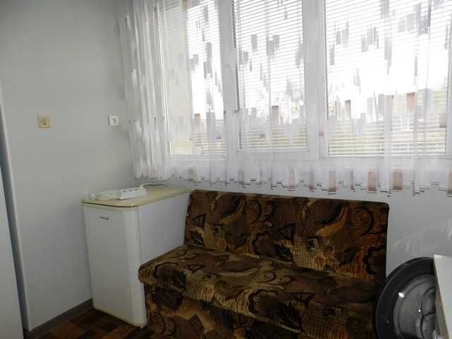 Дава се под наем Едностаен апартамент в Търговище, Център - 42 кв.м за 204 € - Снимка #5