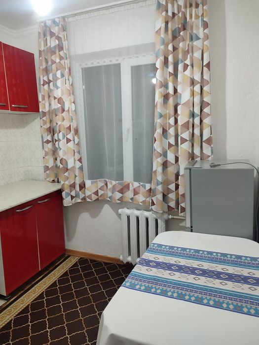 сдам 1 ком кв посуточно