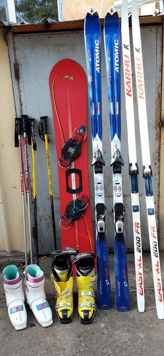 Ски,щеки,ски обувки и сноуборд