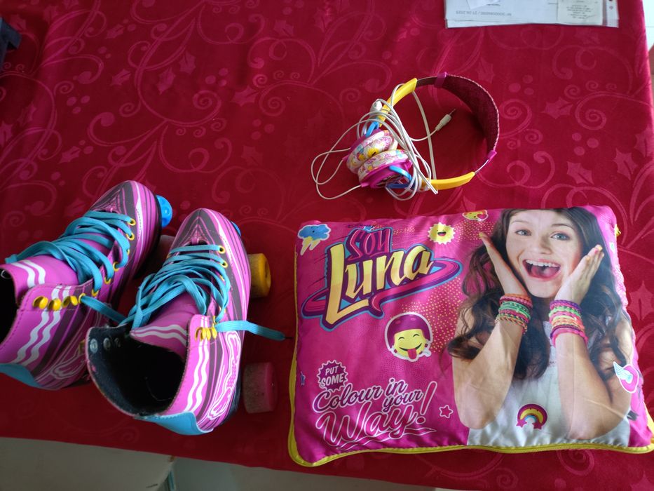 Комплект Soy Luna летни  кънки, аудио слушалки, и възглавница-дневник