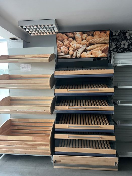 Mobilier rafturi panificatie și patiserie