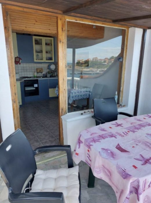 6 местен апартамент в Ахтопол