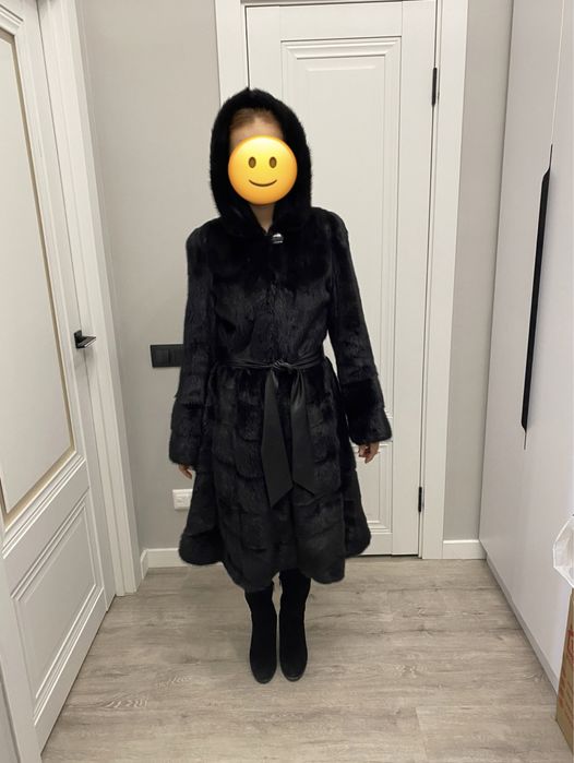 Продам шубу норковую