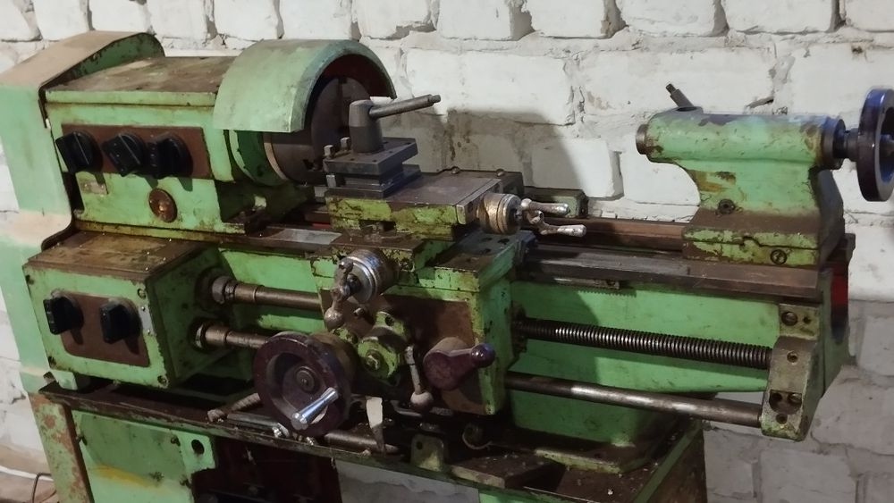 Токарный станок ТВ 4