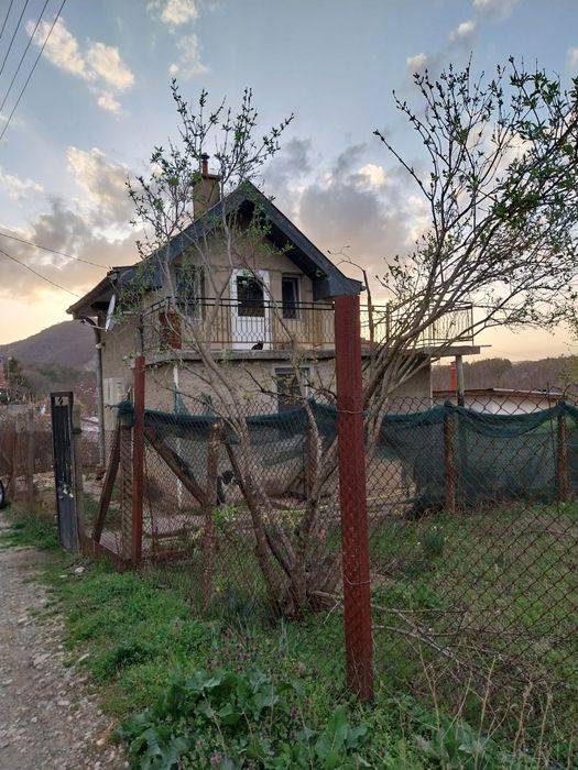 Продава се Къща в Търговище, Промишлена зона - 65 кв.м за 981 €/кв.м - Снимка #3