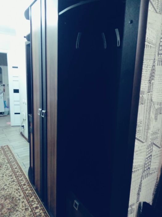 Продам прихожую