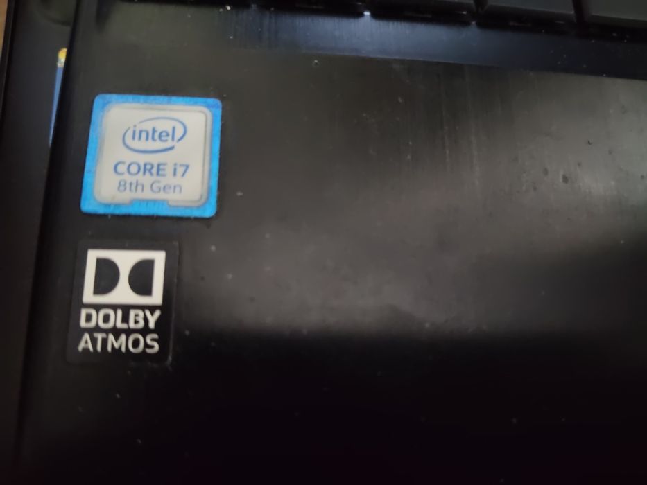 Medion erazar X15803  gaming i7 gen8