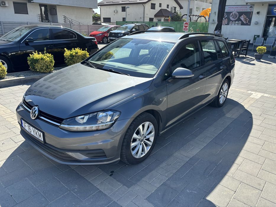 VOLKSWAGEN Golf 2018 — imagine 1