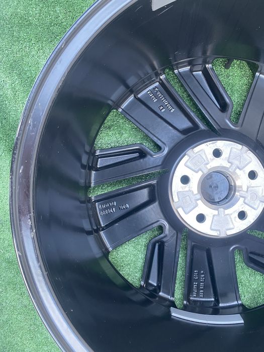 Set 4 jante aliaj OE Vw Arteone R-Line R19 5X112 8JX19H2  Montevideo