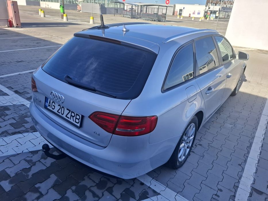 Vând Audi A4 2013