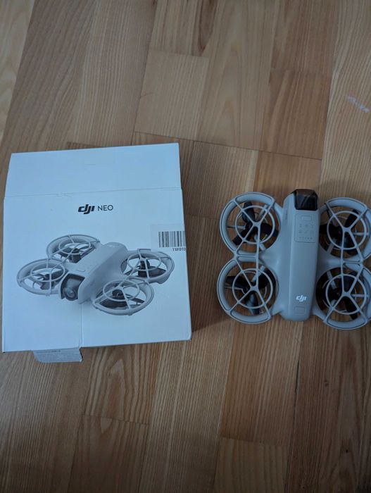 Drona DJI NEO 2025