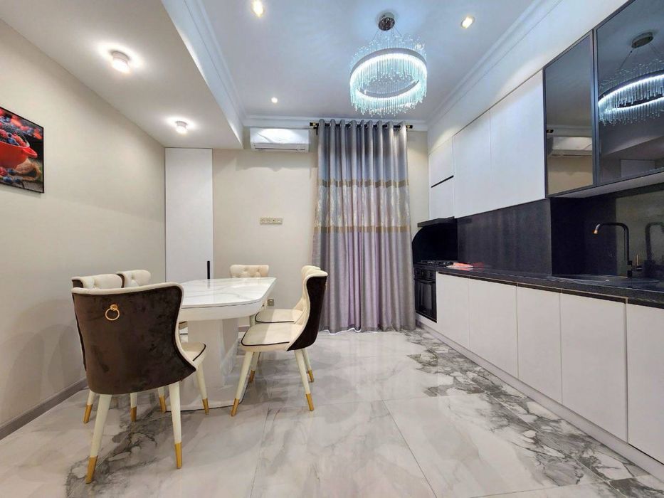 Новая квартира в новостройке на Алайском! 4 комнатная большая квартира