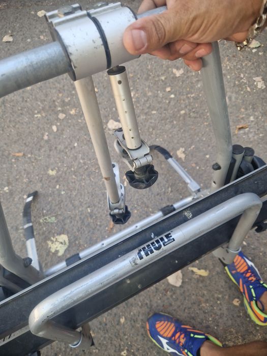 Стойка за велосипеди,Thule