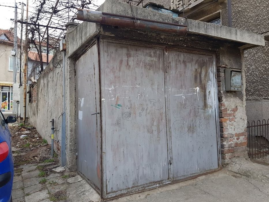 Продава се Етаж от къща в Дупница - 80 кв.м за 606 €/кв.м - Снимка #1