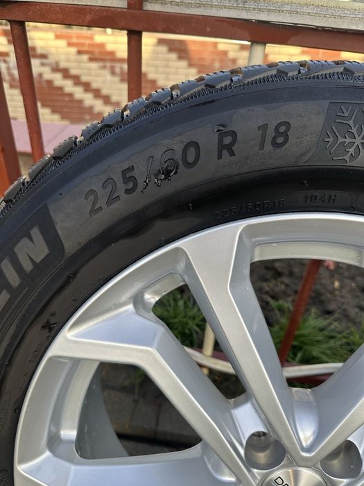 Roti/Jante Ford Kuga,Volvo pe 18 cu anvelope de iarna