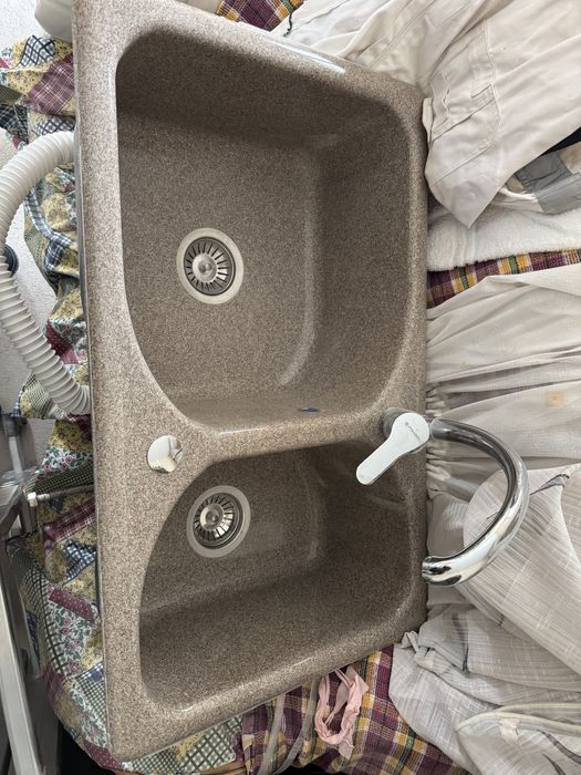 Мивка за кухня с батерия