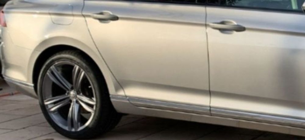 Jante VW 18 Passat 3G B8 R line  235 45 18 Continental vara DOT 2023