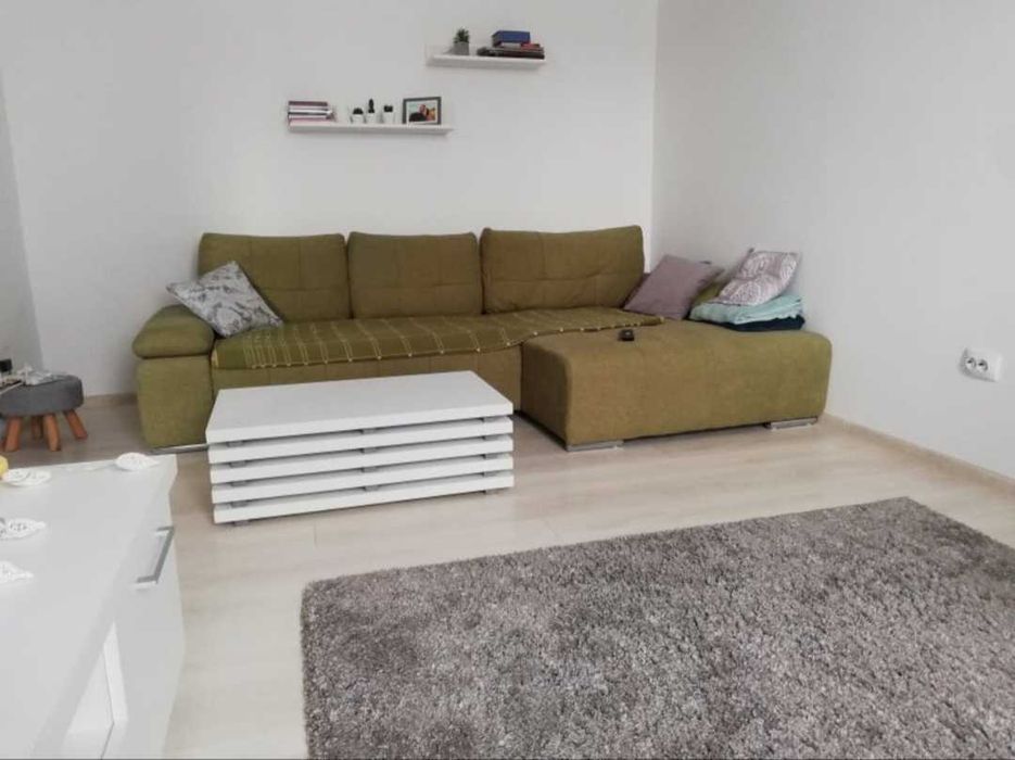 Apartament de închiriat