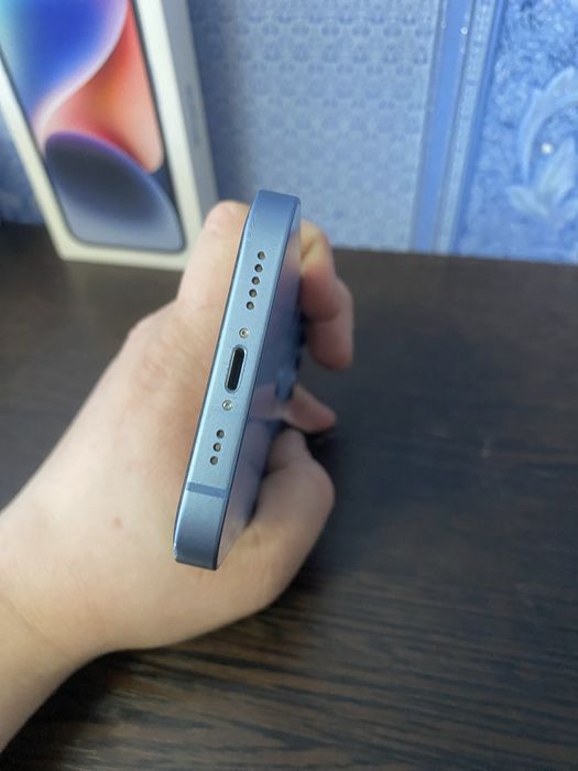 Продам айфон 14