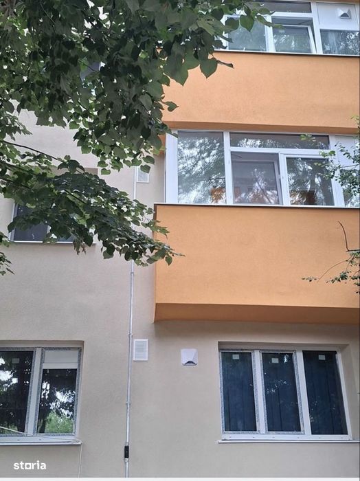 Garsonieră cu balcon și aer condiționat în Dristor — fotografia 1