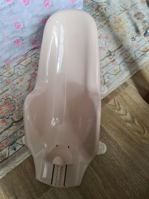 Ванна для купания ребенка