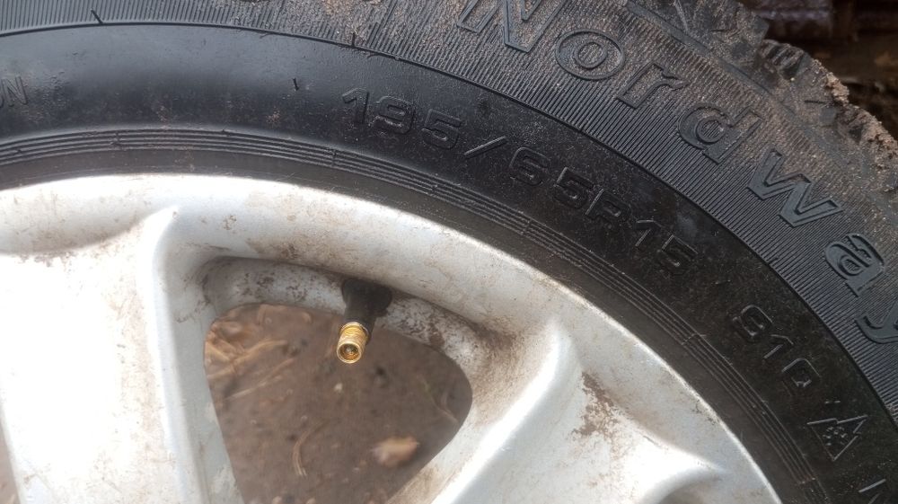 Продам Зимние колёса BMW