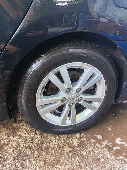 Toyota Avensis 2.0i 152hp 2.2d-cat 150hp Estate НА ЧАСТИ
