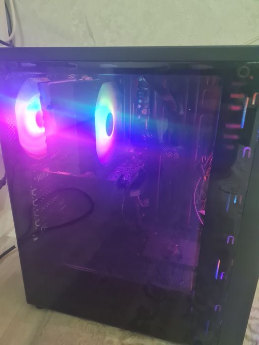 Продаю компьютер в сборе