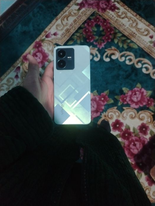 Vivo Y22 Holati ideal kor /dok bor zaryadchik radnoy aybi yoʻq