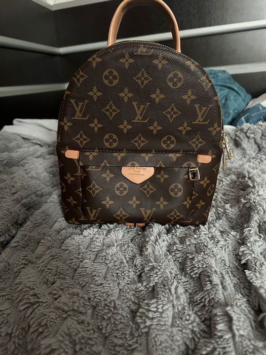 Vand ghiozdan Louis Vuiton