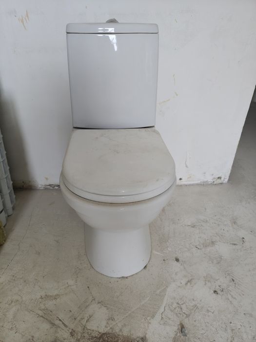Продам унитаз б/у