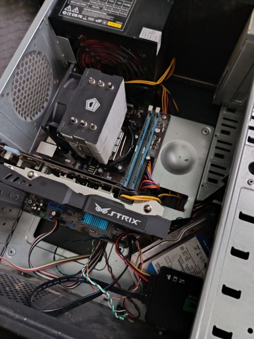 Продам ПК по запчастям