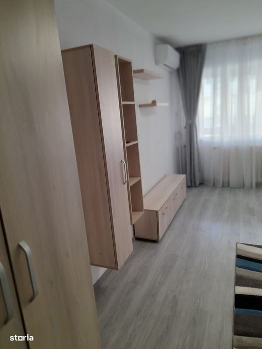 Apartament 3 camere Tineretului langa parc si metrou.