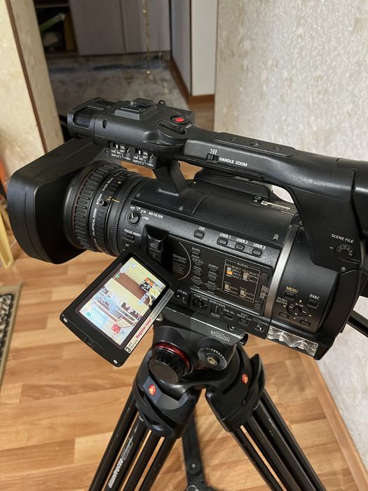 Продам видеокамеру Panasonic AG-AC160AEN