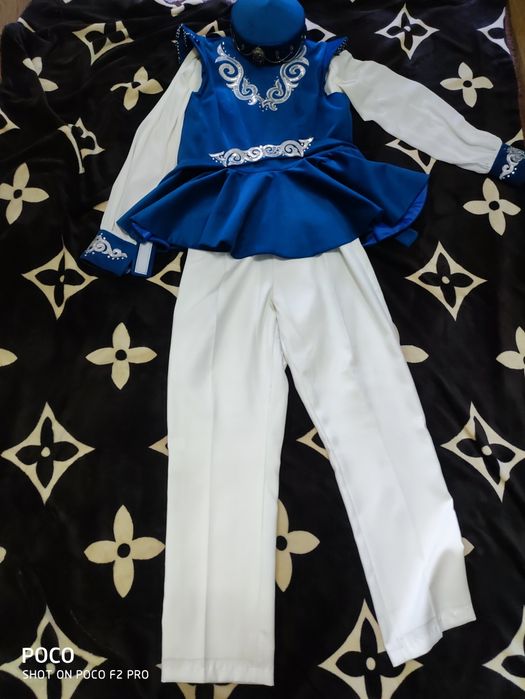 Қазақша сахнаға костюм