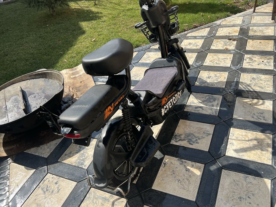 электро скутер VETRO