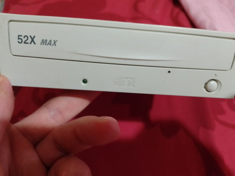 CD rom gcr-8523b
