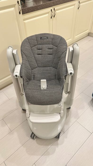 Детский стульчик Peg pereggo