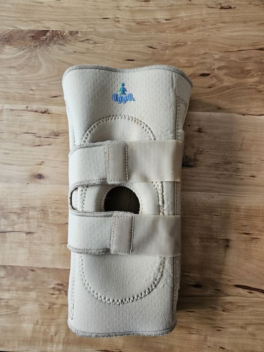 ОППО стабилизатор за патела кимодел 1034 / OPPO NEOPRENE PATELLA