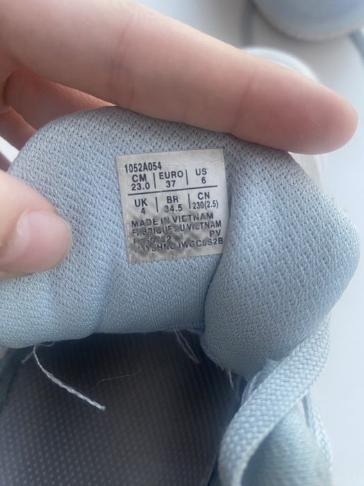 Асикс оригинал,37 размер