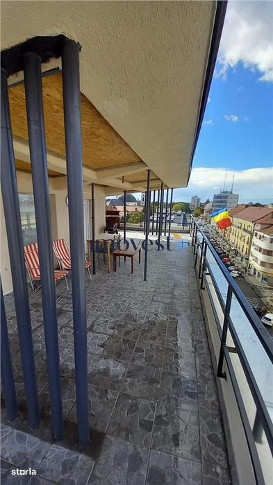 De inchiriat:Apartament cu 3 camere in zona Centrala