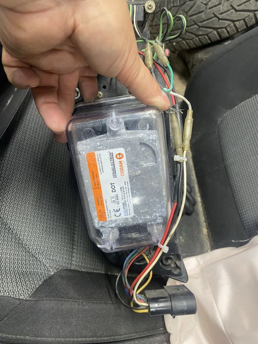 Ксенон фарове шкода октавия 2 2006г