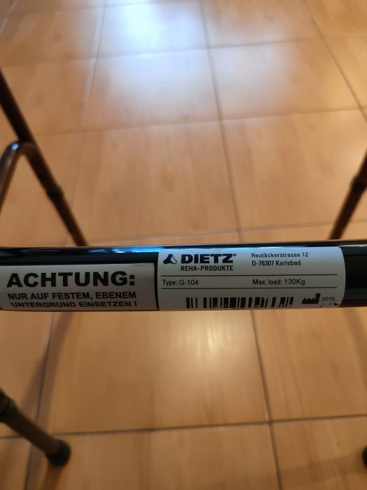 Cadru mers invacare Made in Germania oarte rezistent si usor deoarece